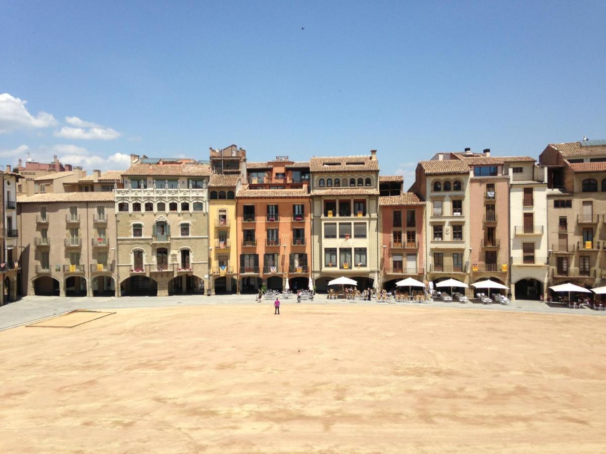 Apartaments Vicus 2 Con Vistas A La Plaza Mayor De Vic Zewnętrze zdjęcie