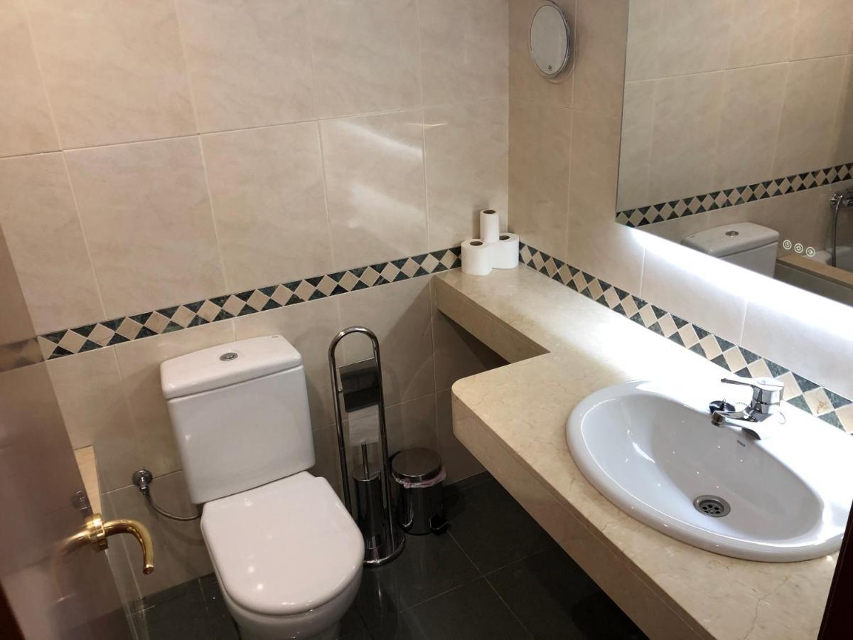 Apartaments Vicus 2 Con Vistas A La Plaza Mayor De Vic Zewnętrze zdjęcie